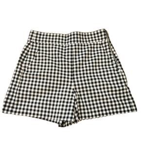 EUC Zara Black And White Checkered Zip Up Shorts With Pockets Sz XS